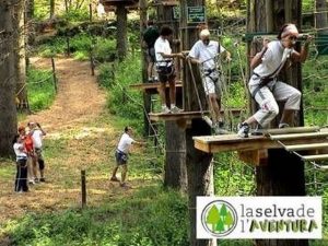 la selva aventura arbucies casa rural de CAN MICOS parques tematicos
