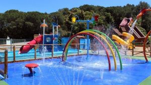 Parques tematicos - Gnomo Park a Lloret en Girona Costa brava - casa rural de CAN MICOS