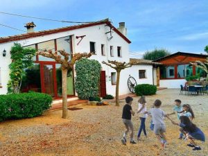 que hacer con niños en una casa rural - turismo rural Girona cataluña