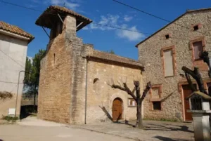 Que hacer en Banyoles - Iglesia románica de Sant Andreu de Mata - casa y turismo rural en girona