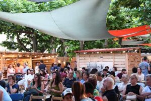 feria del tap i suro fira del tap de Cassa de la selva - casa rural a girona can micos